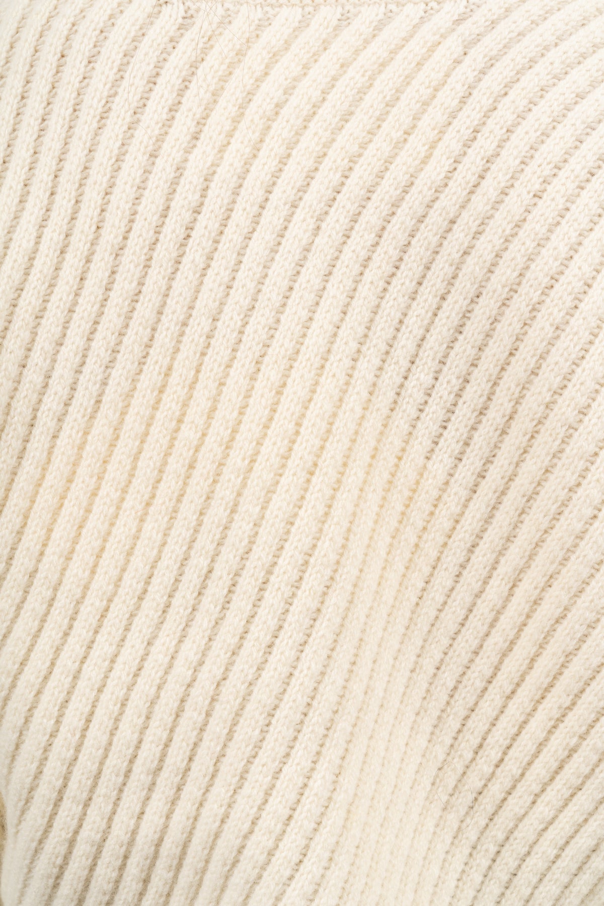 Emery - Soft White