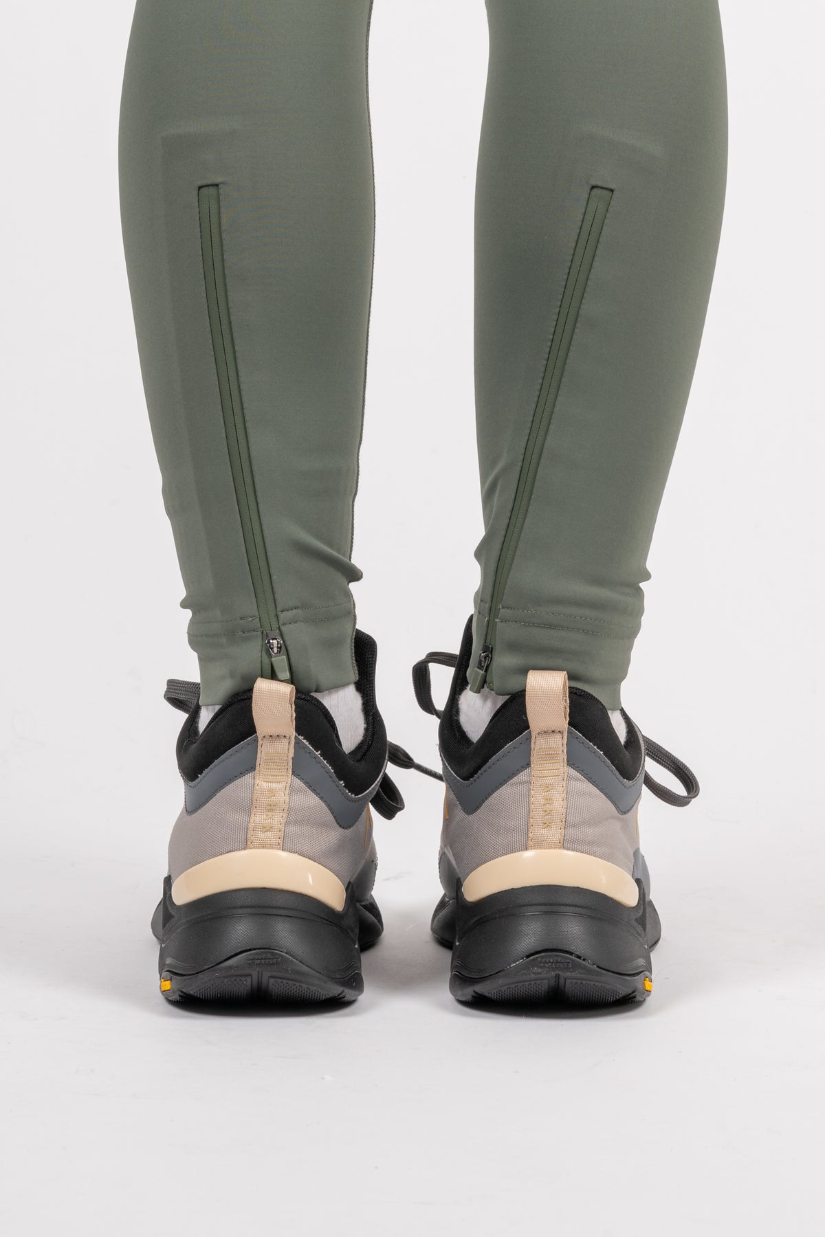 Stormrydr Nylon HL Vulkn Vibram - Ash Black - Dam