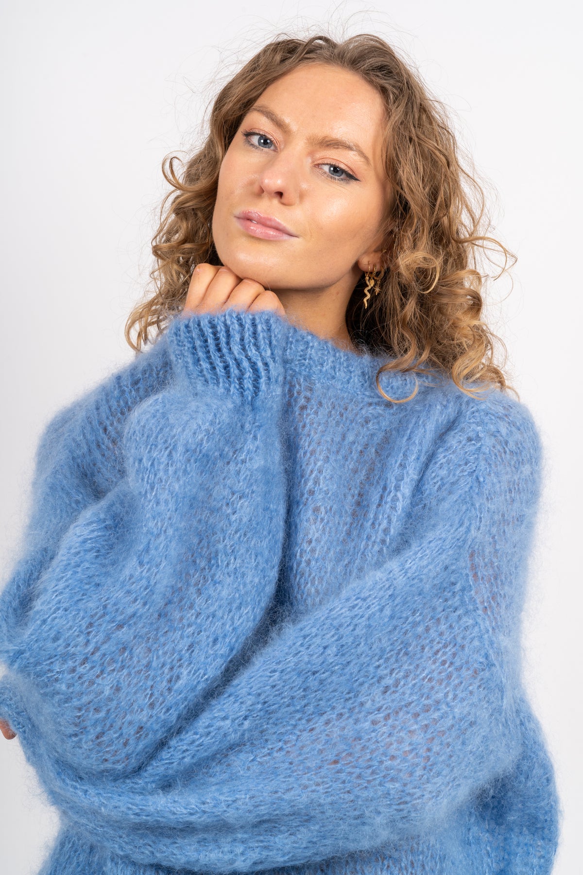 Toga Back Tie Pullover - Sky Blue