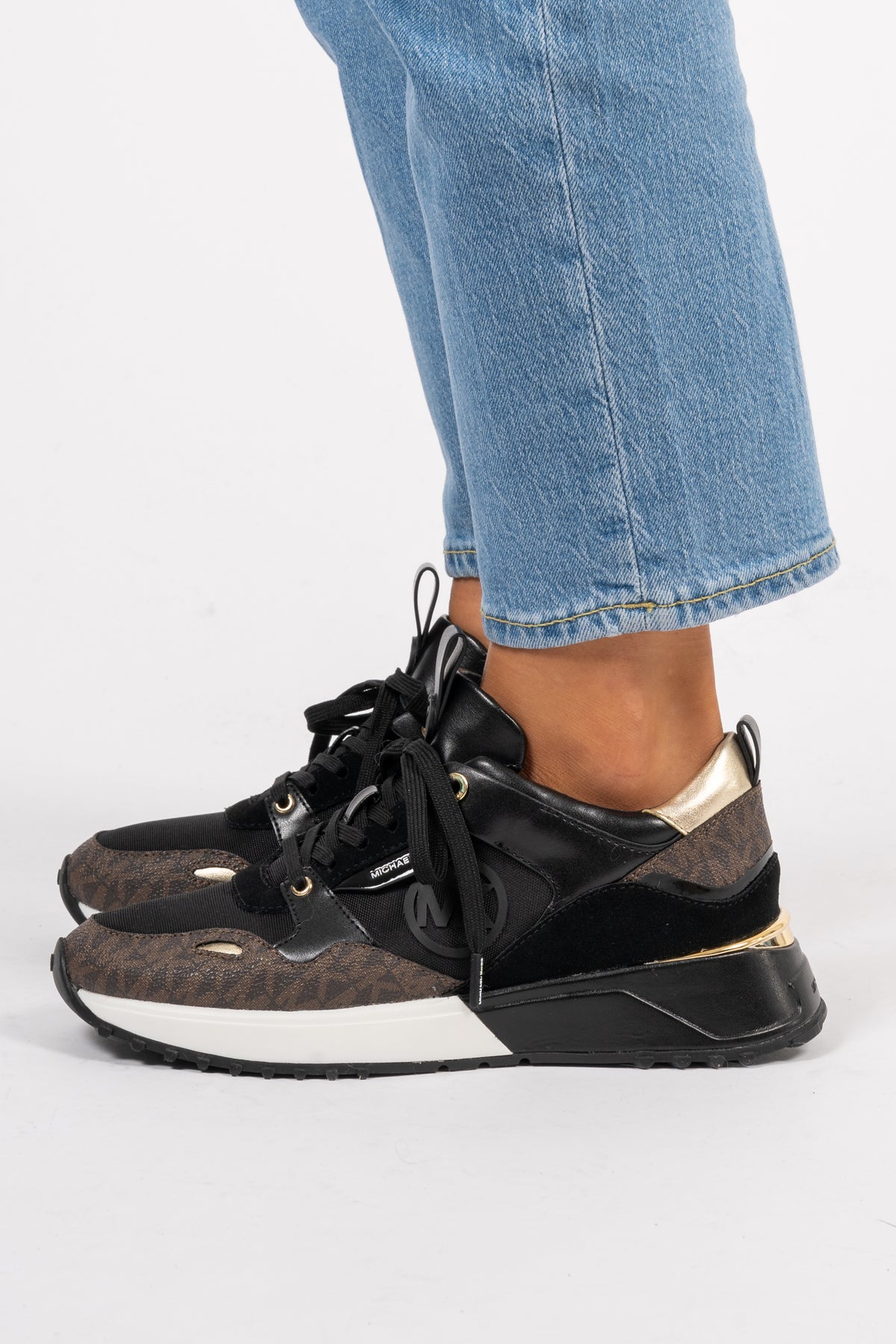 Theo Trainer - Black