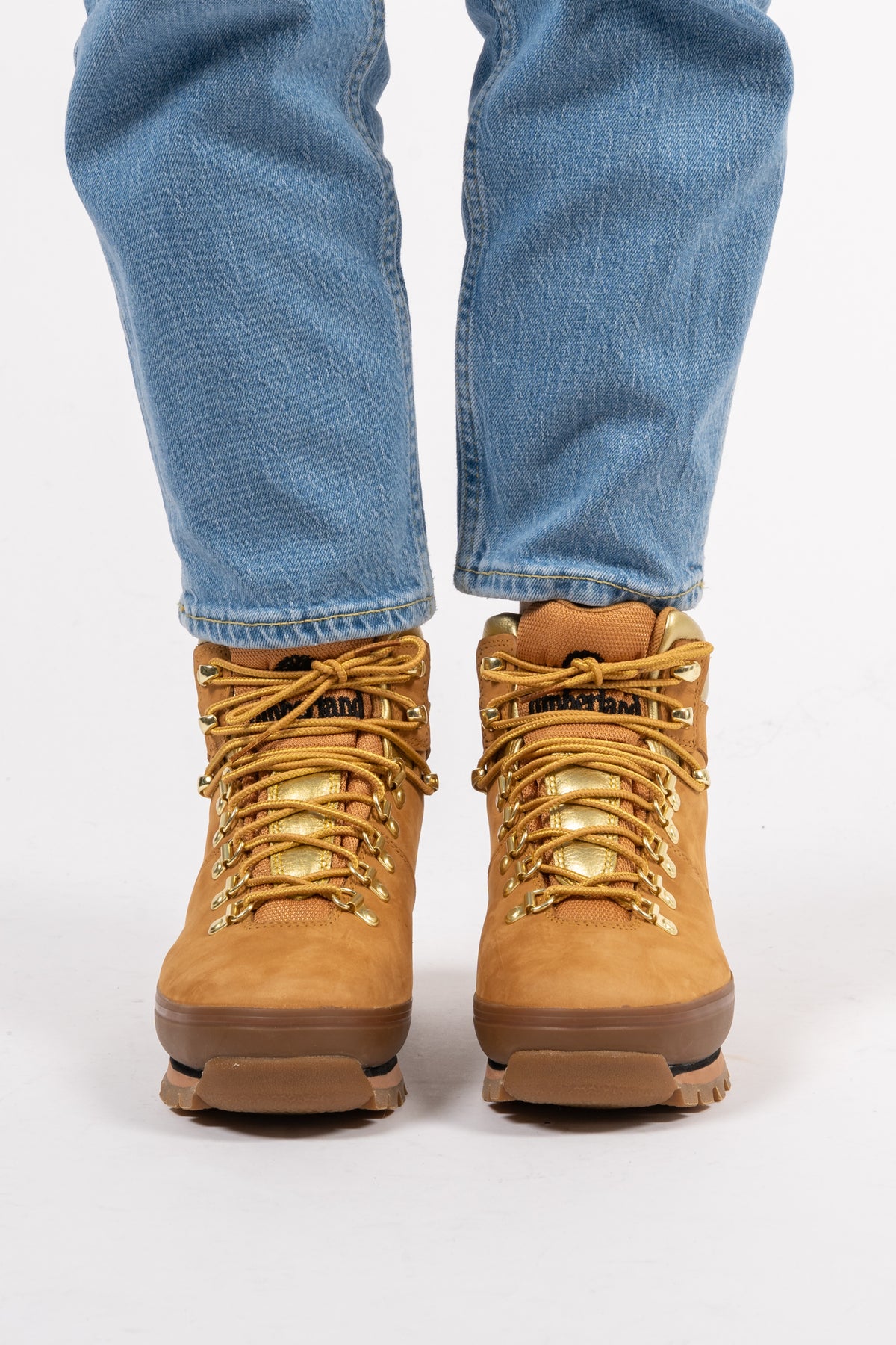 Euro Hiker - Wheat Nubuck With Gold