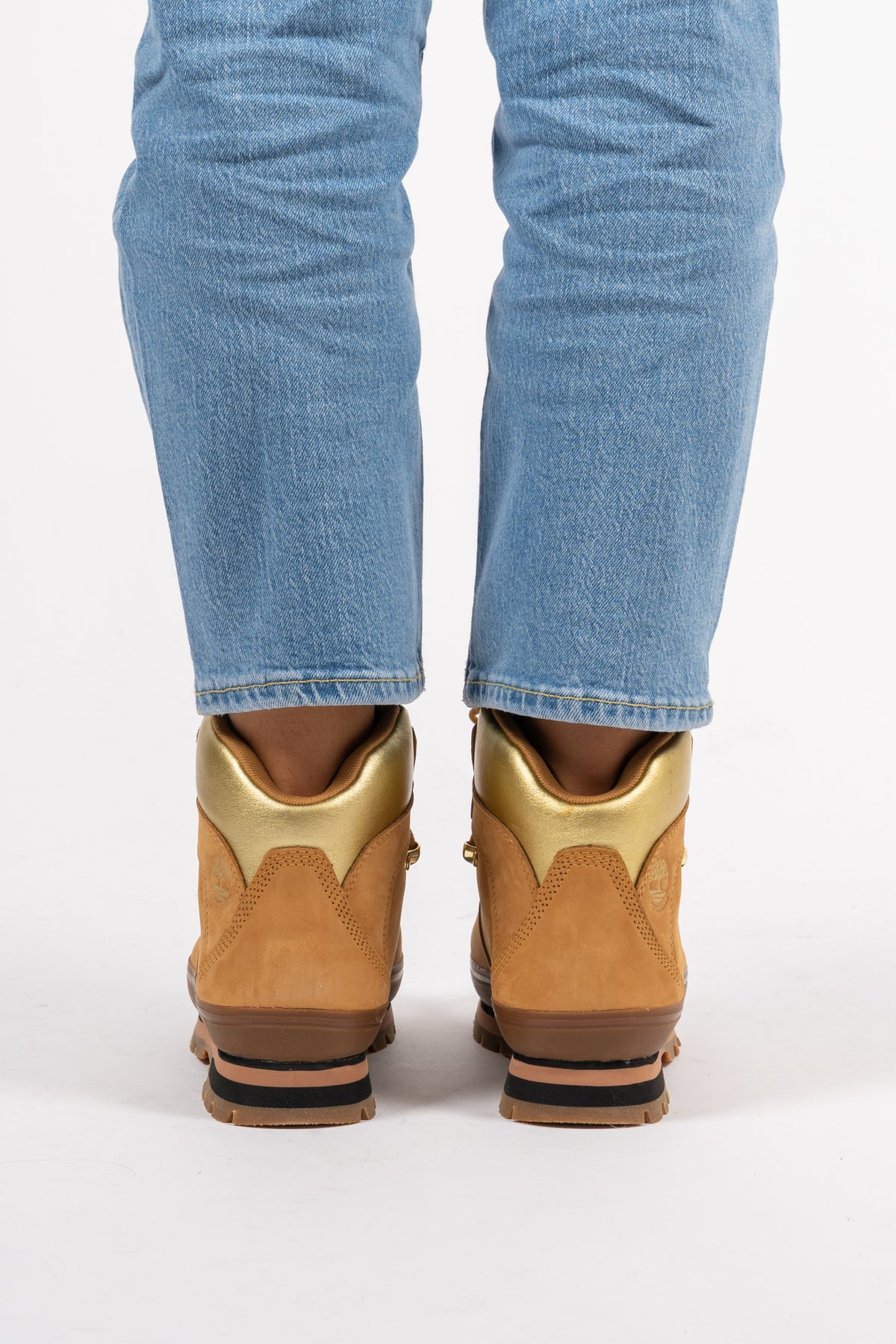 Euro Hiker - Wheat Nubuck With Gold