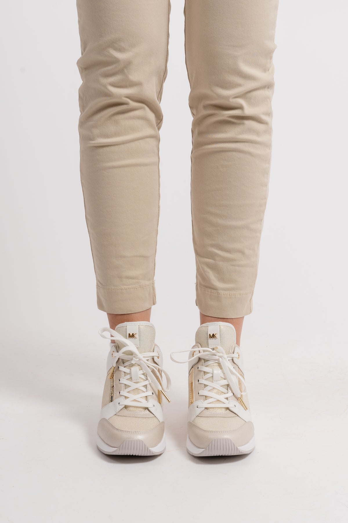 Georgie Trainer - Pale Gold Multi