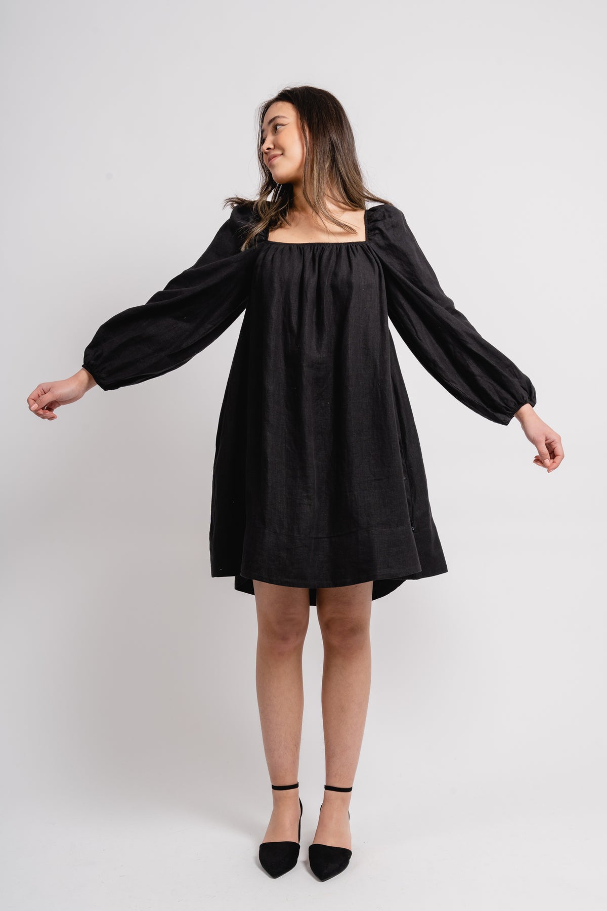 Alma Linen Dress - Black