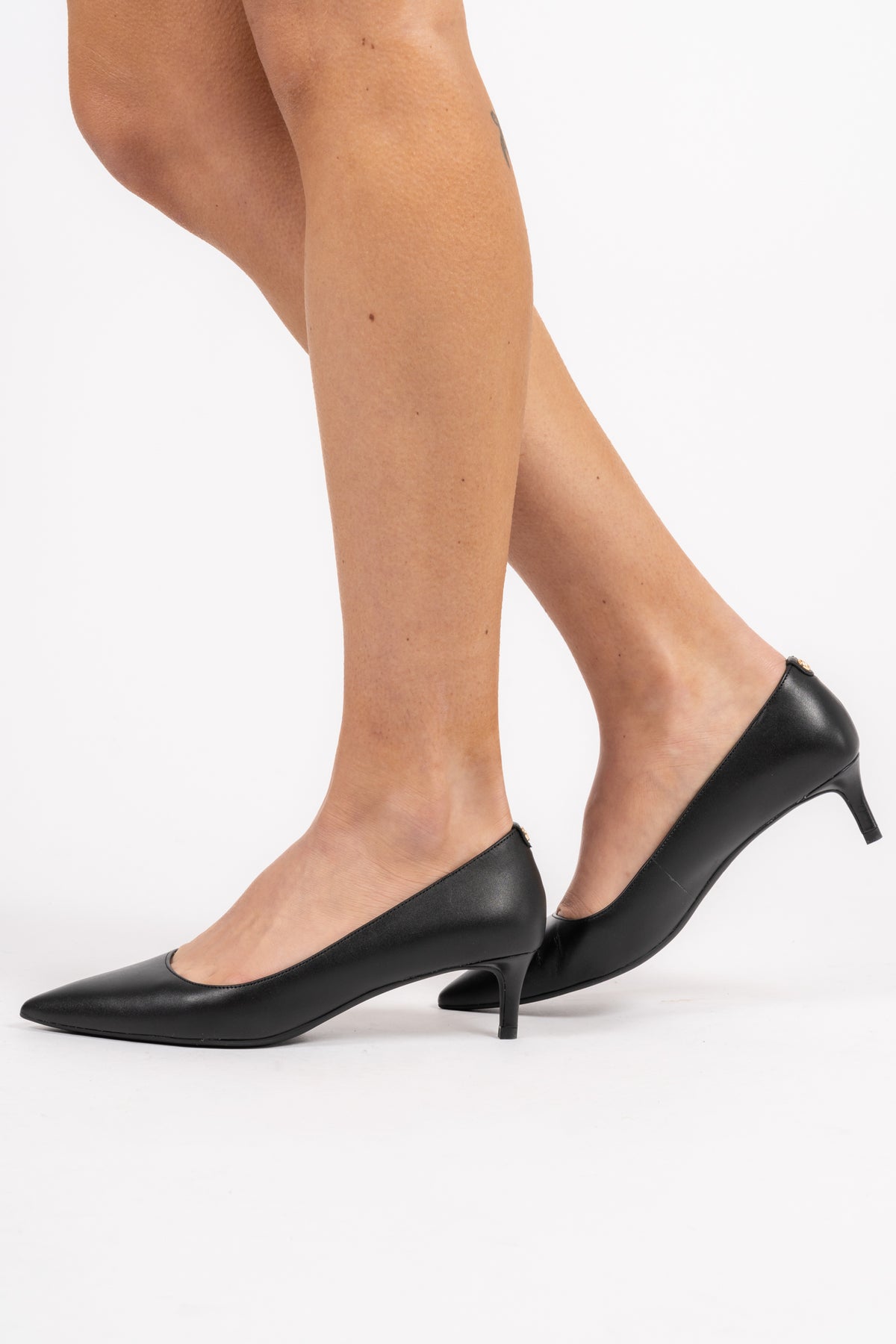 Alina Flex Leather Kitten Pump - Svart