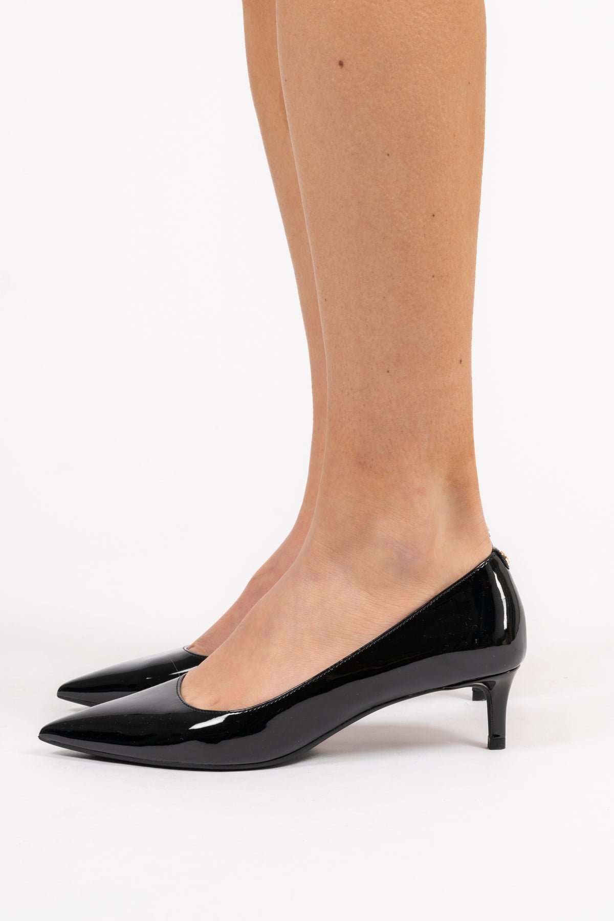Alina Flex Patent Kitten Pump - Black