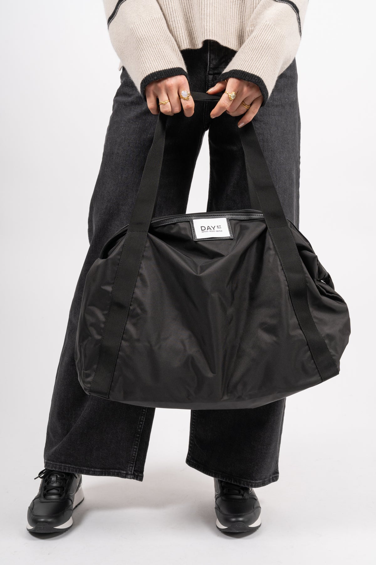 Day Gweneth Re-S XL Cross - Black