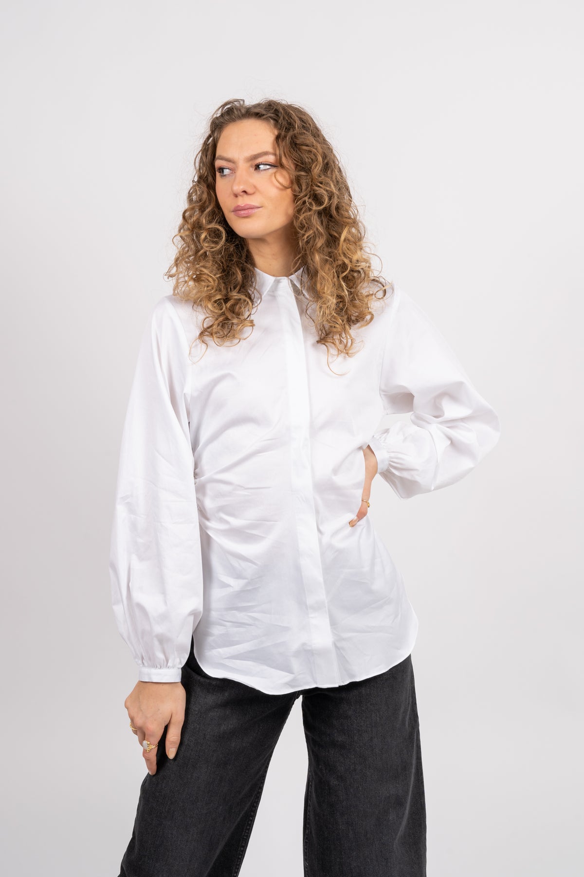 Silvie Ls Ruched Shirt - Snow White