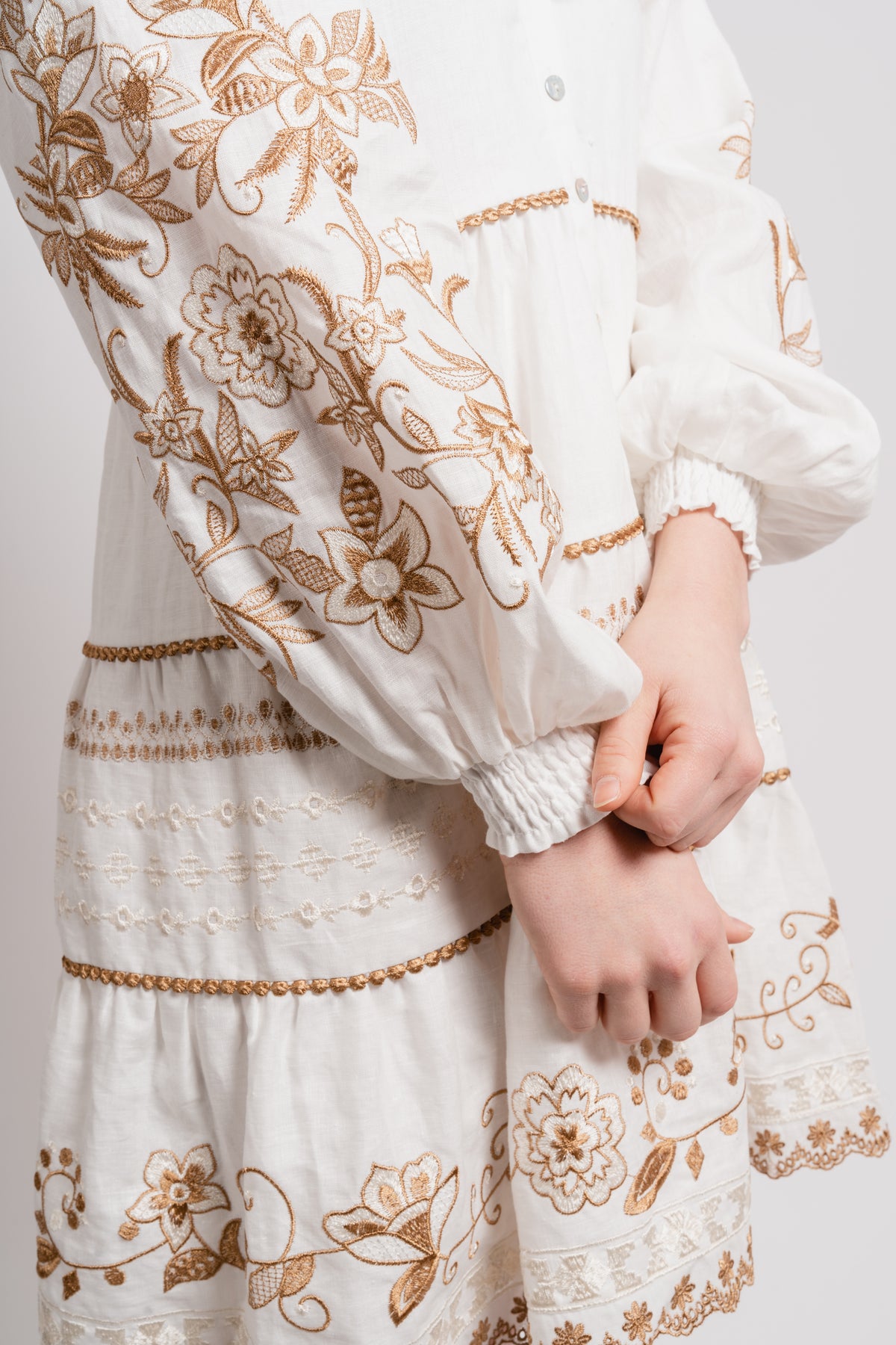 Venize Dress - Beige