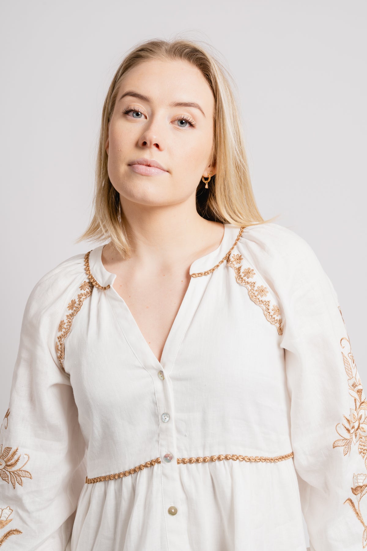 Venize Dress - Beige