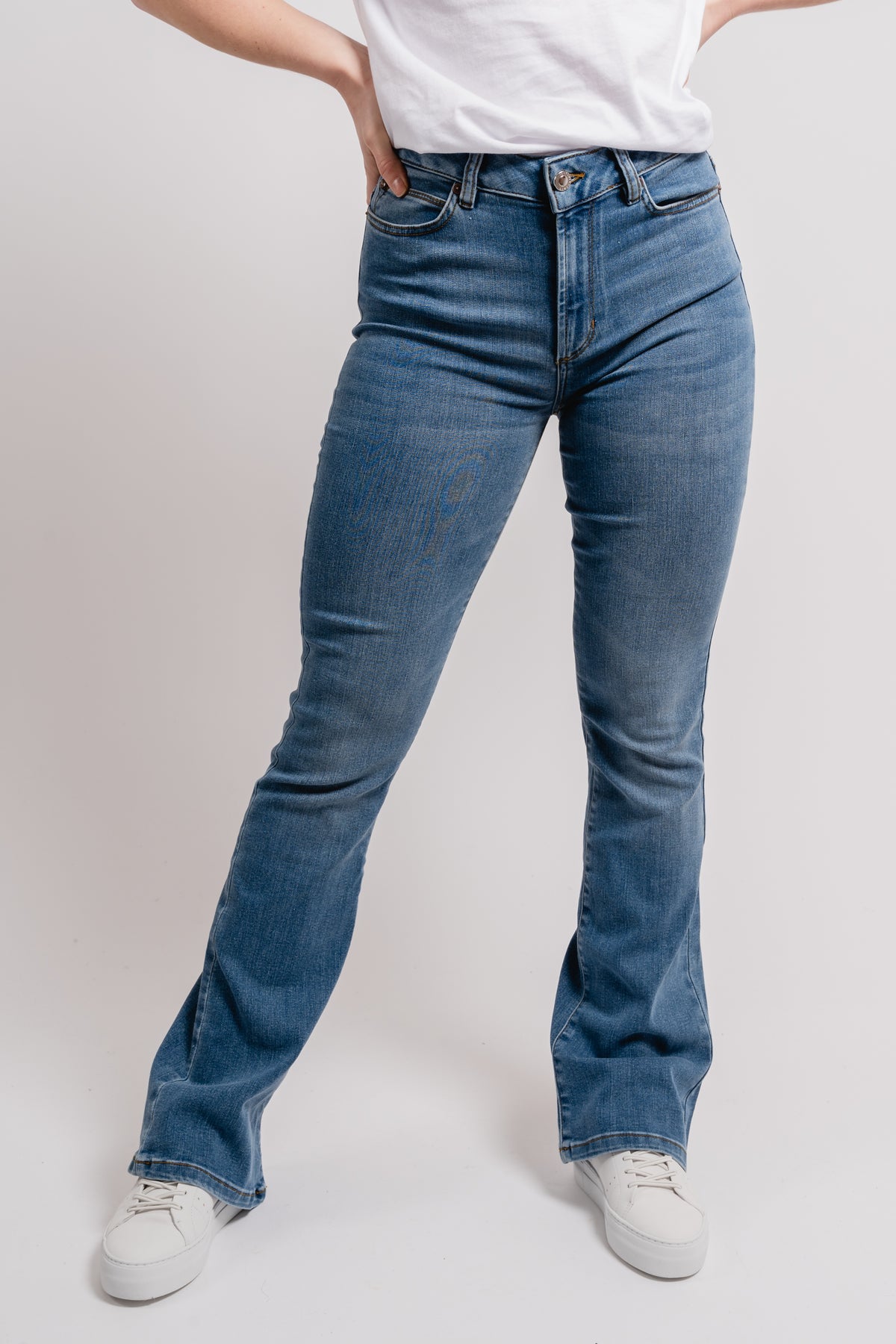Tara Jeans Wash Cool Barcelona - Denim Blue