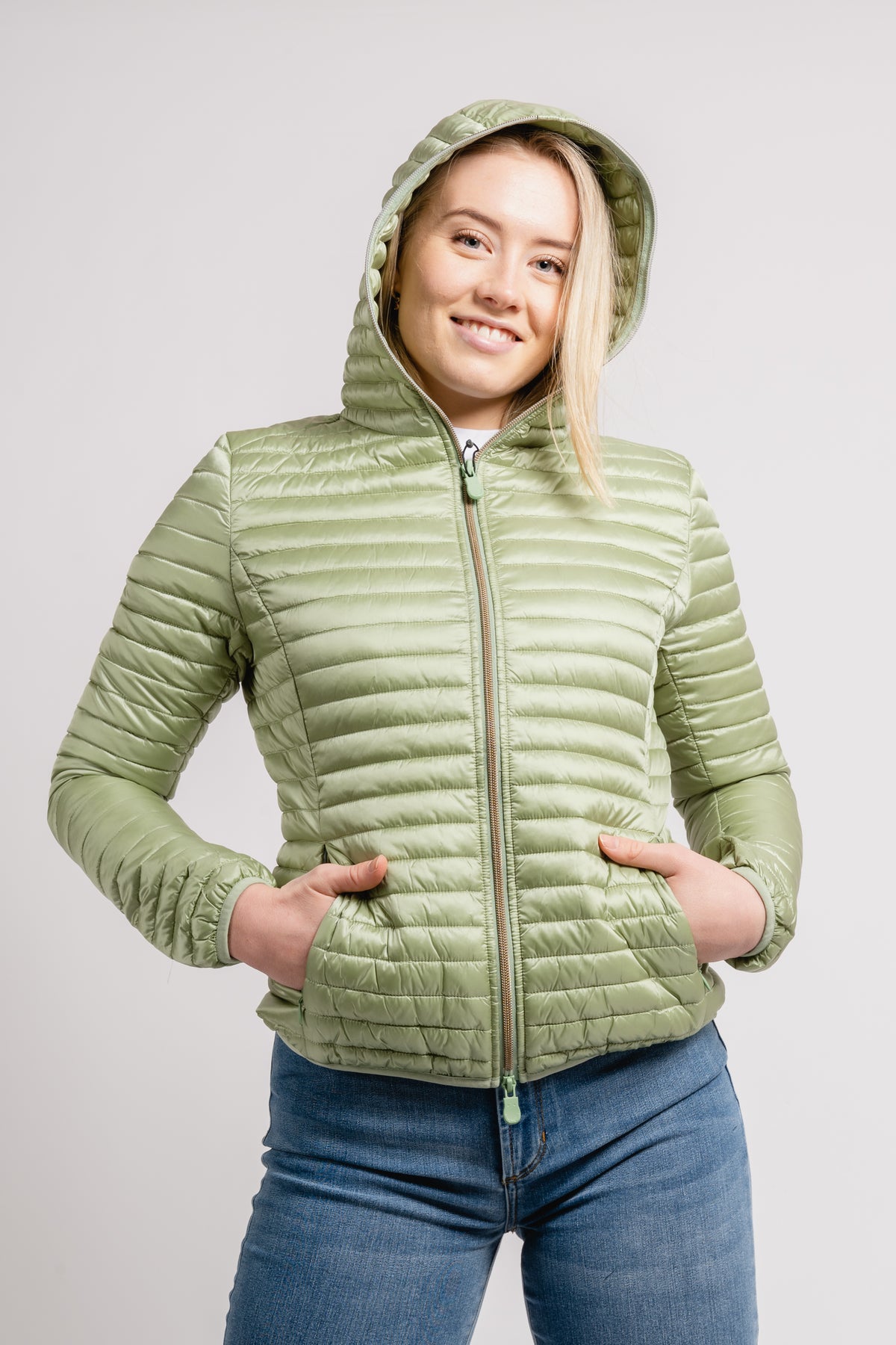 Alexa Iris - Mint Green