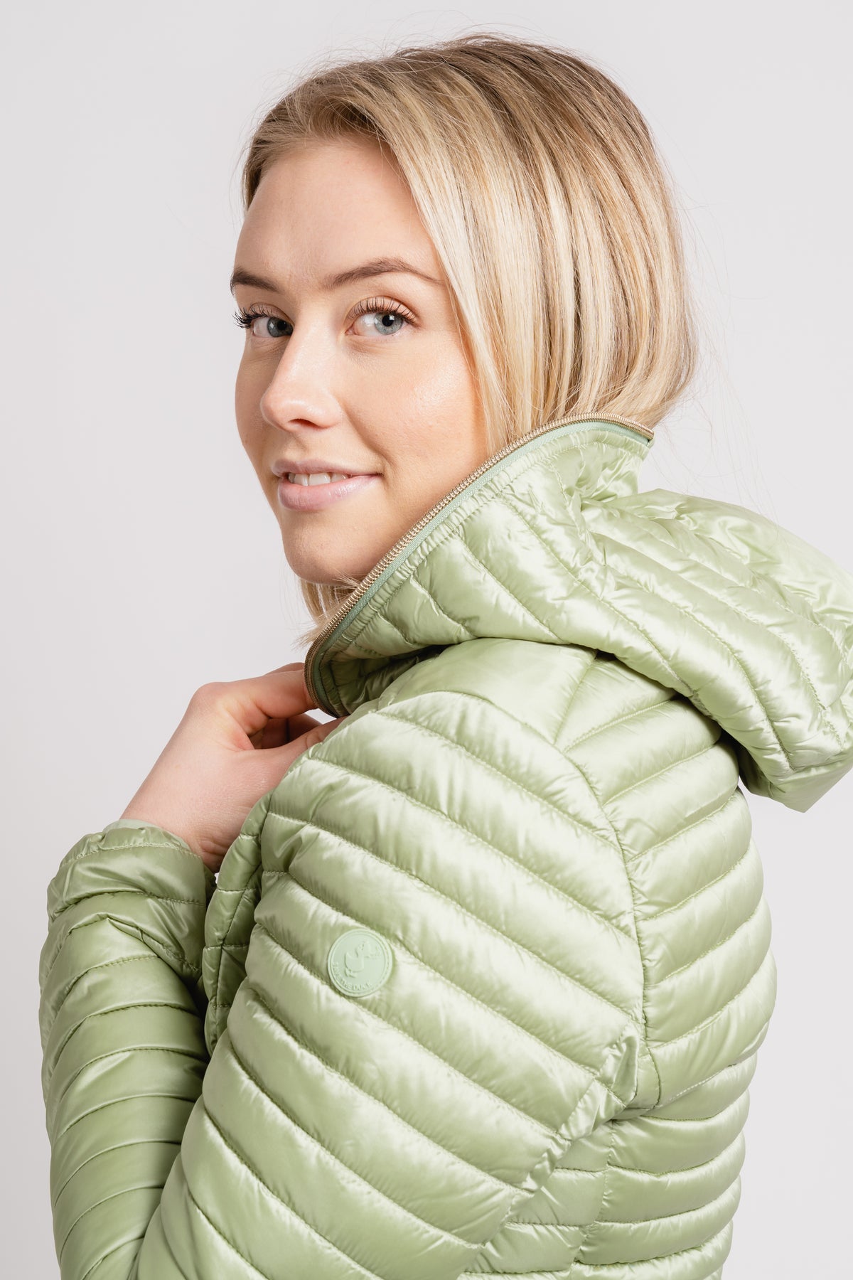Alexa Iris - Mint Green