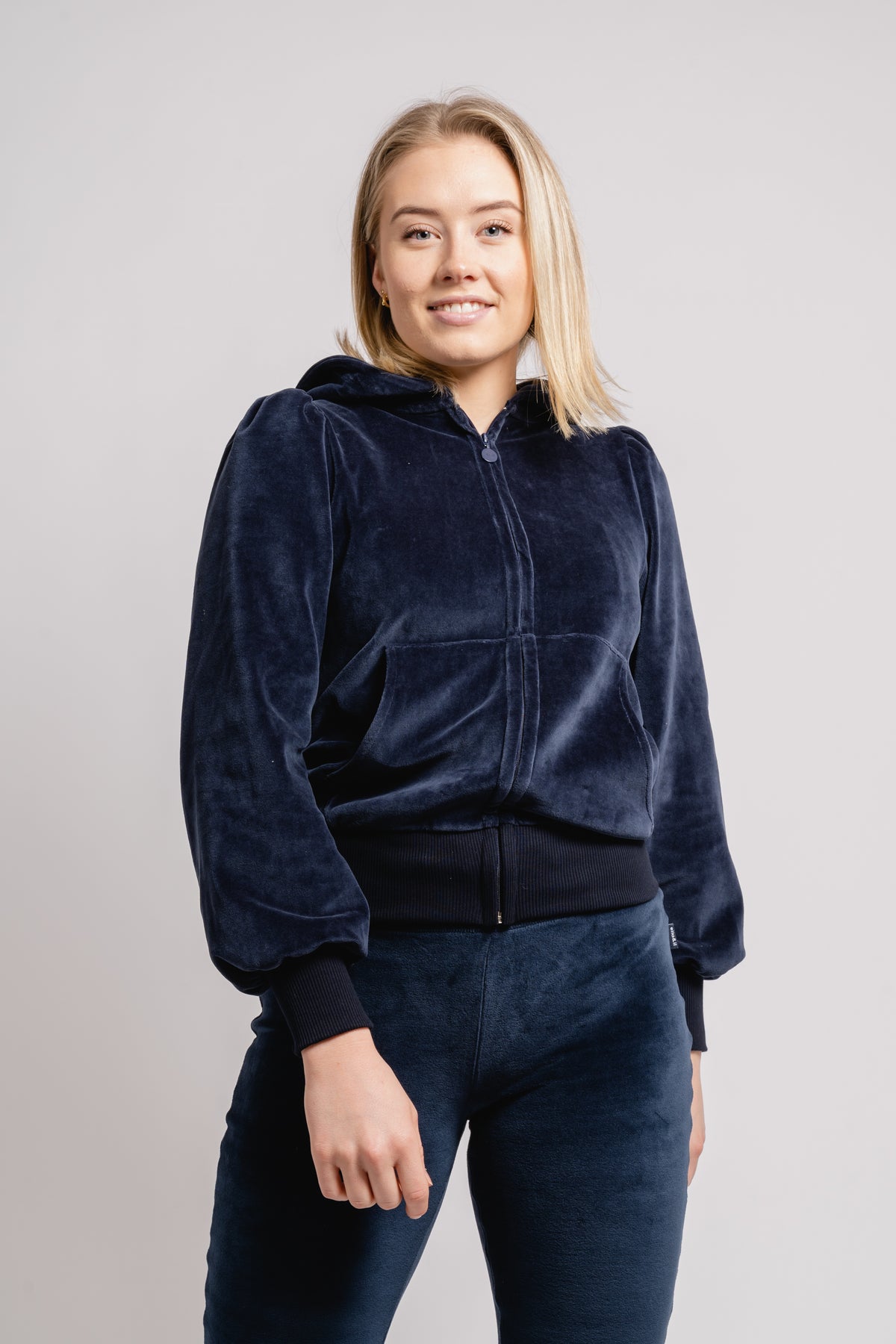 Mim Velour Jacket - Navy