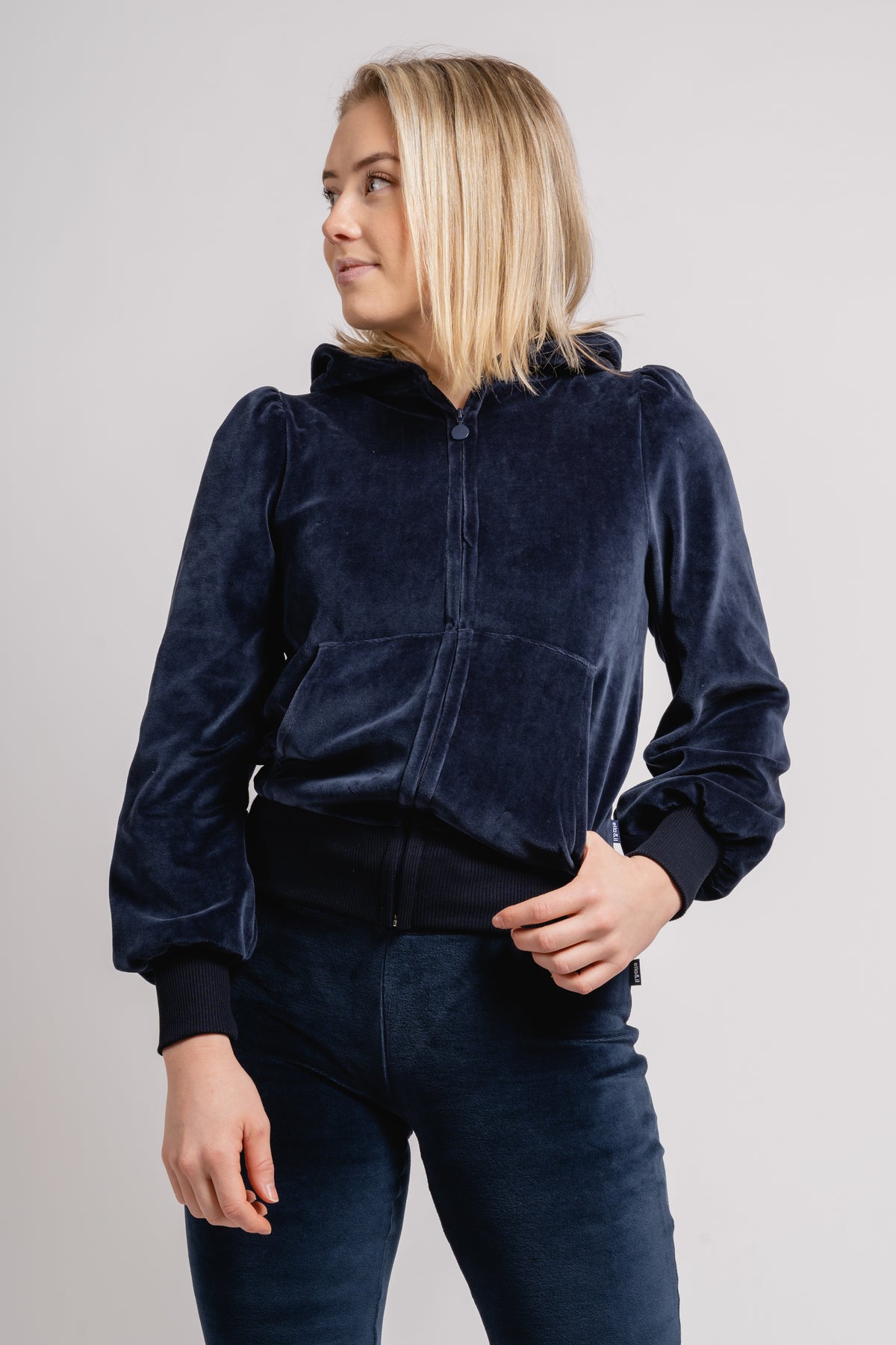 Mim Velour Jacket - Navy
