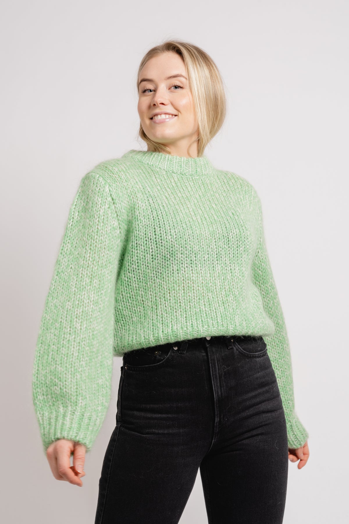 Suanne Ls Knit O-Neck - Absinthe Green