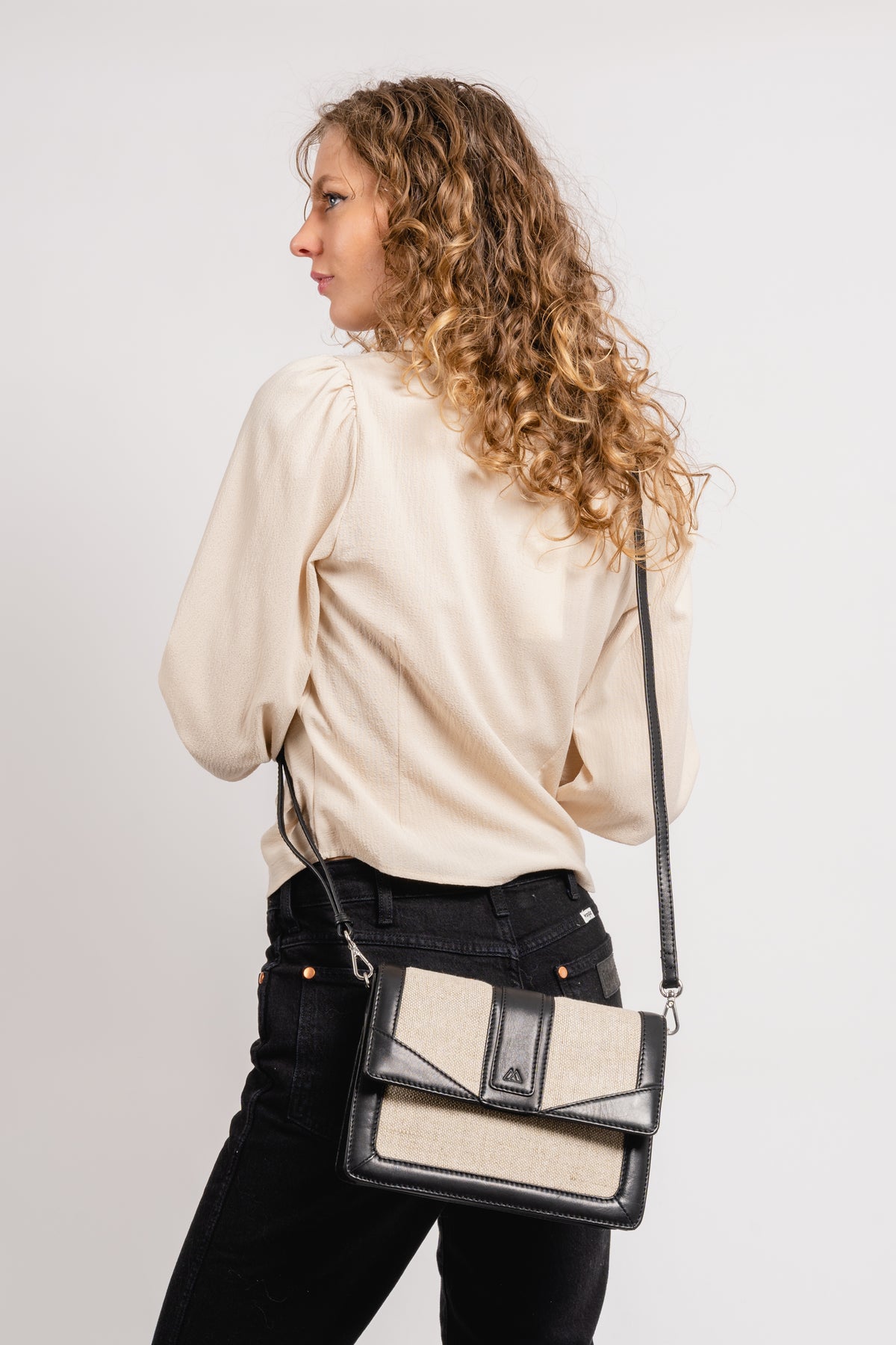 Jane Cross Bag - Black/Offwhite