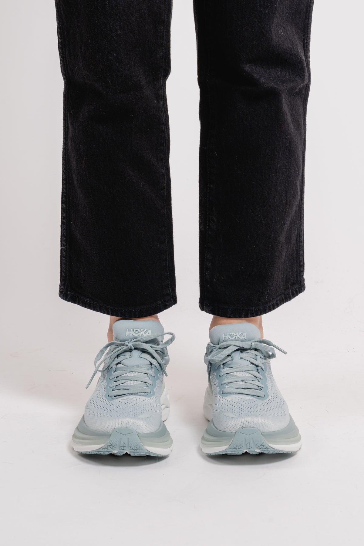 W Bondi 8 - Cloud Blue/Ice Flow