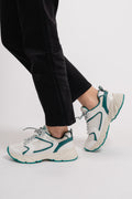 Standout - White/Emerald