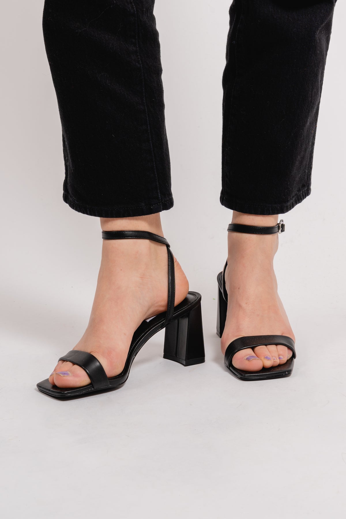 Luxe Sandal - Black