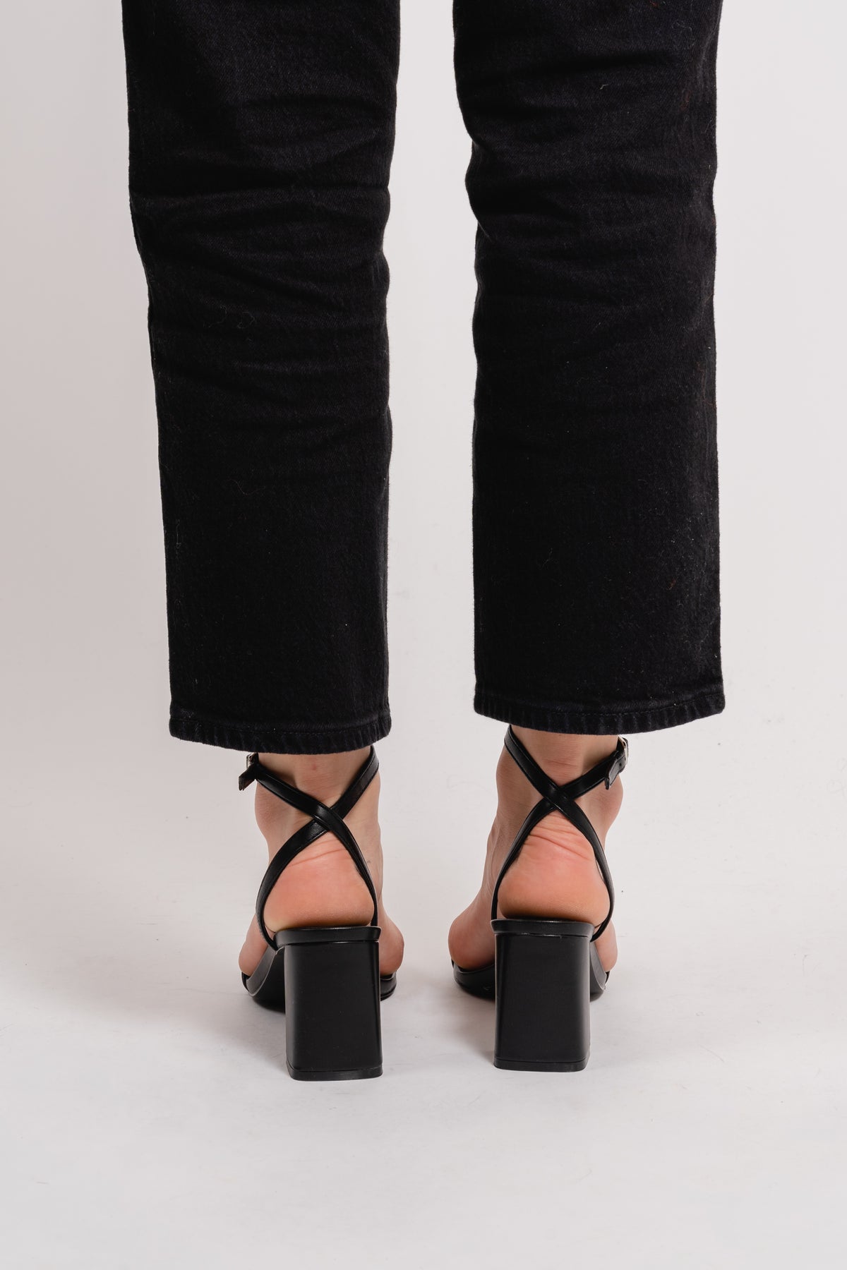 Luxe Sandal - Black