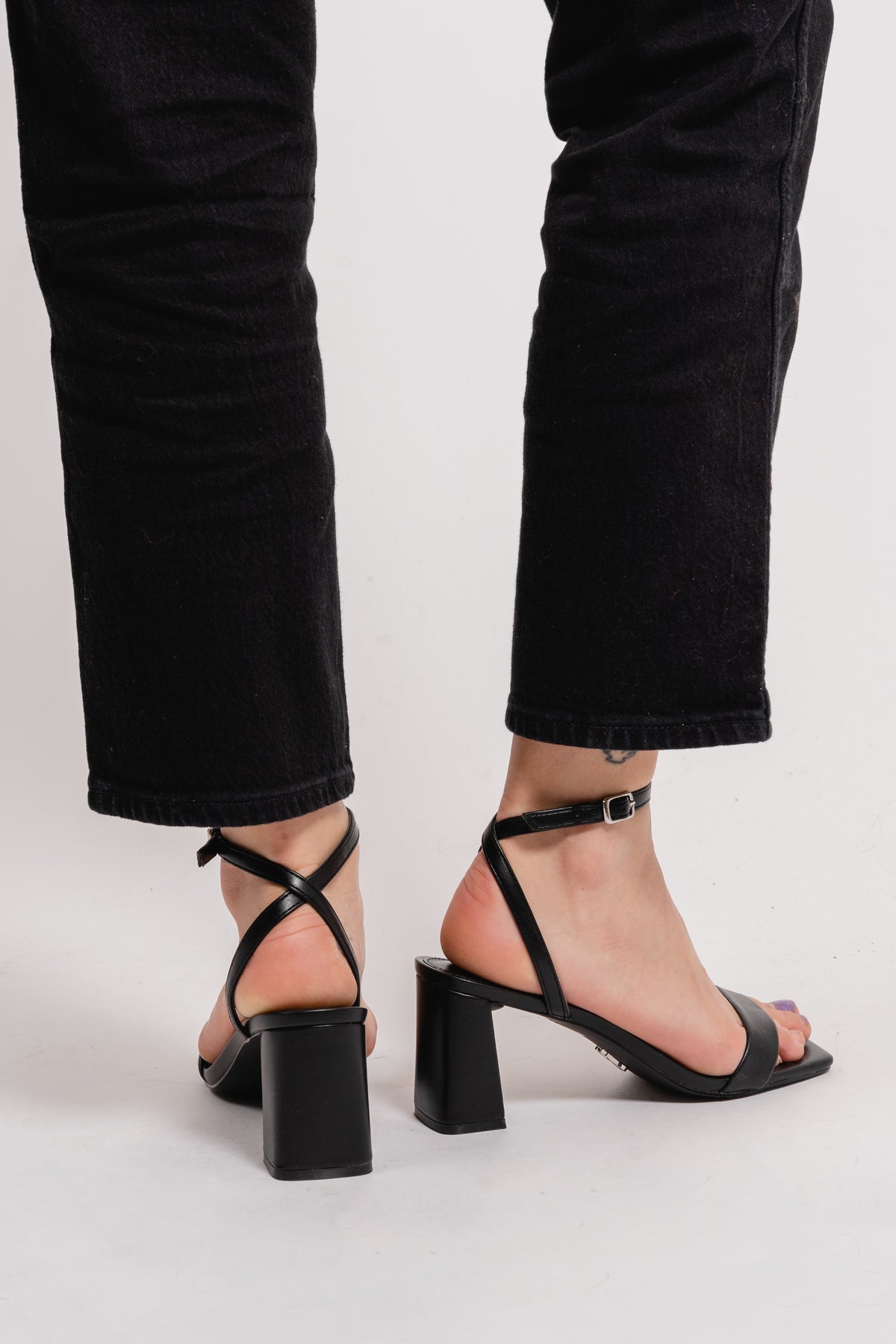 Luxe Sandal - Black