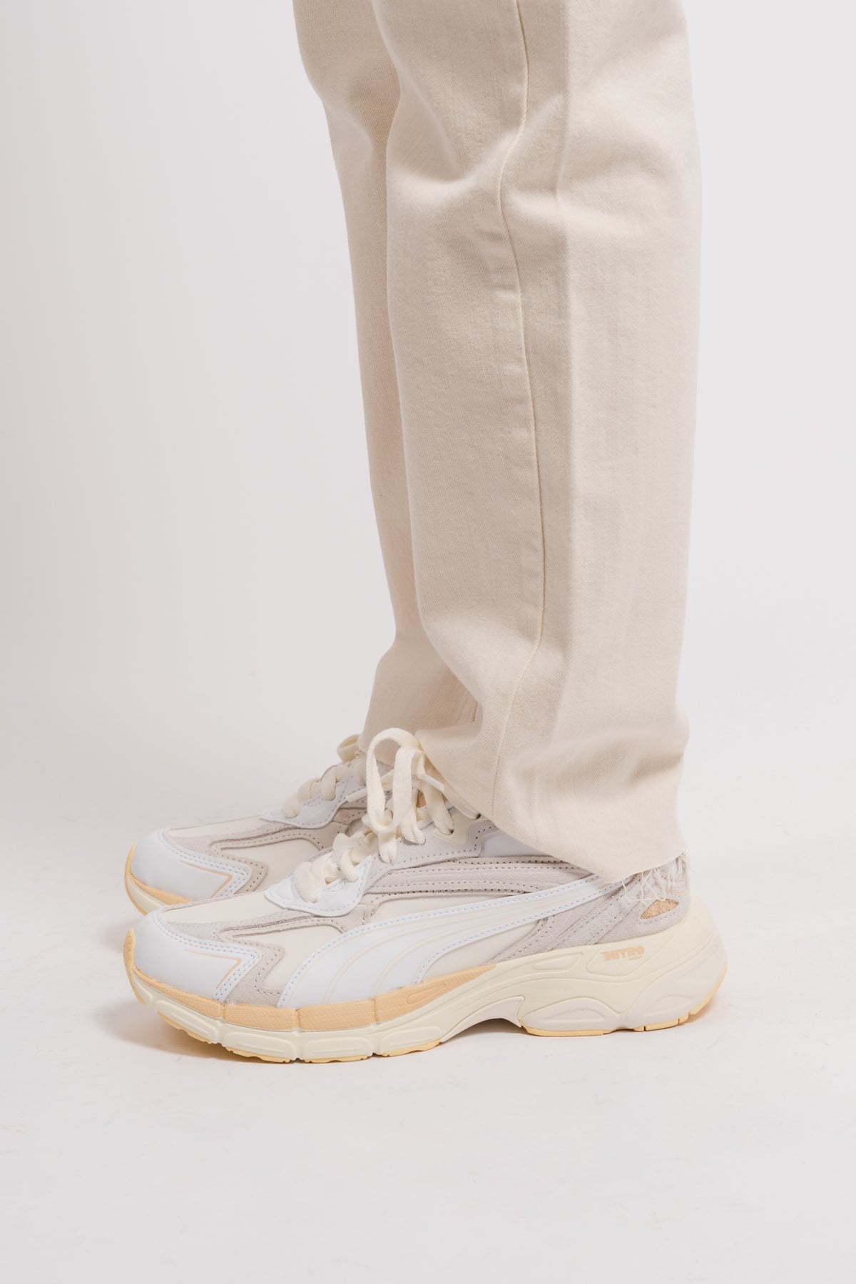 Teveris Nitro Thrifted Wns - White