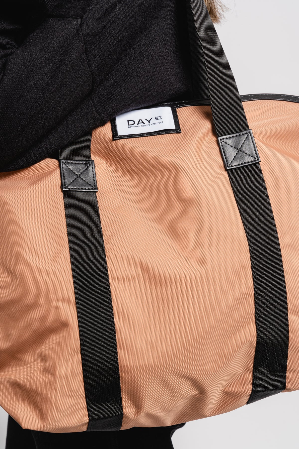 Day Gweneth Re-S Bag - Mocha Mousse