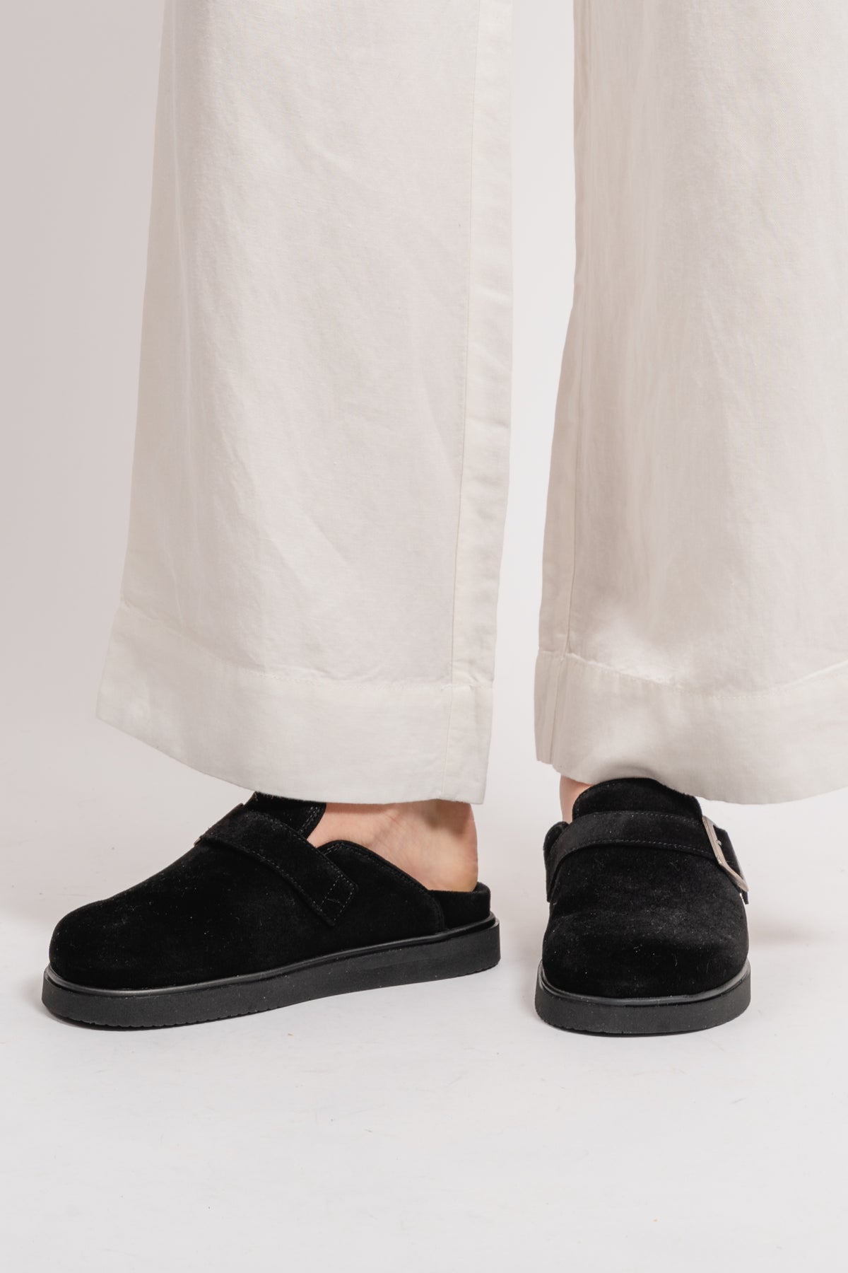 Nellie - Black Suede