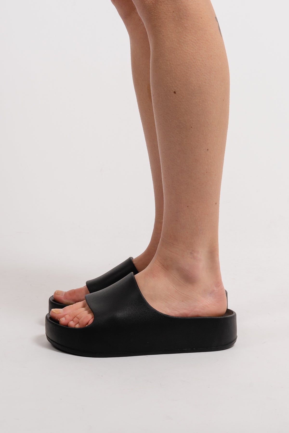 Astro Slide - Black