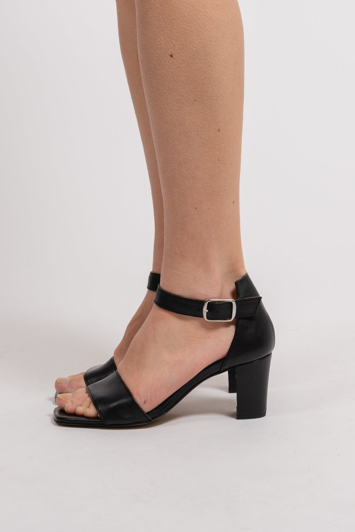 Sinna - Black