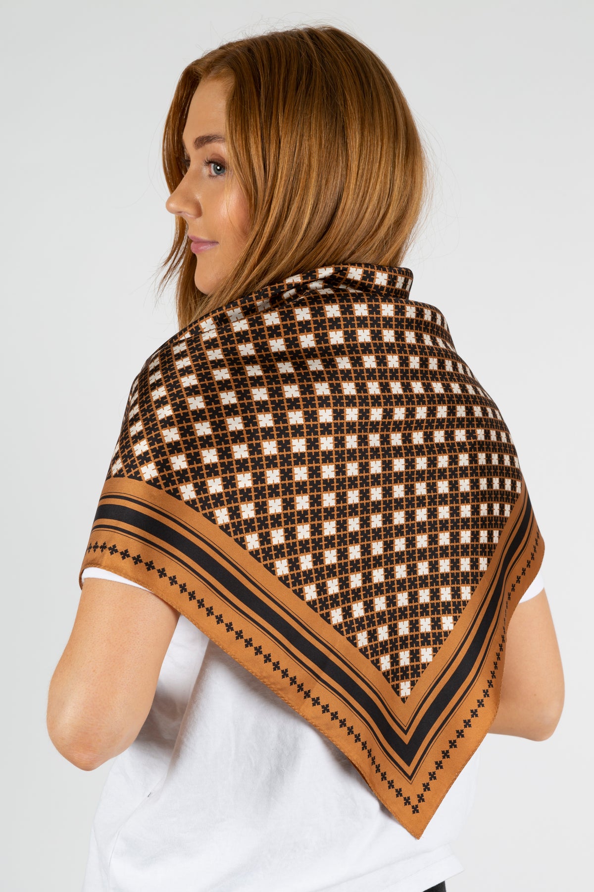 Carrey Silk Scarf - Black