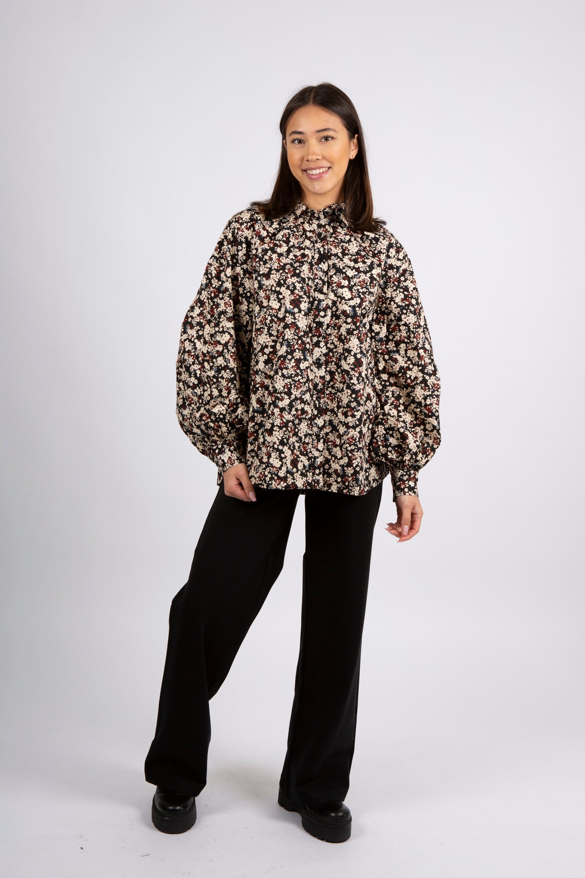 Annie Shirt - Black