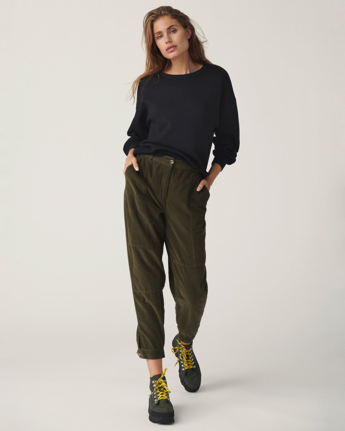 Ima Sweatshirt - Black - Moss Copenhagen - Gensere - VILLOID.no