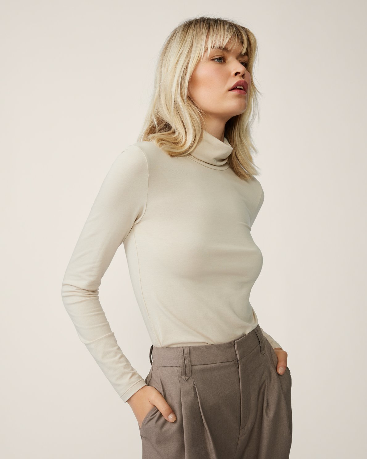 Olivie R LS Top - Oatmeal