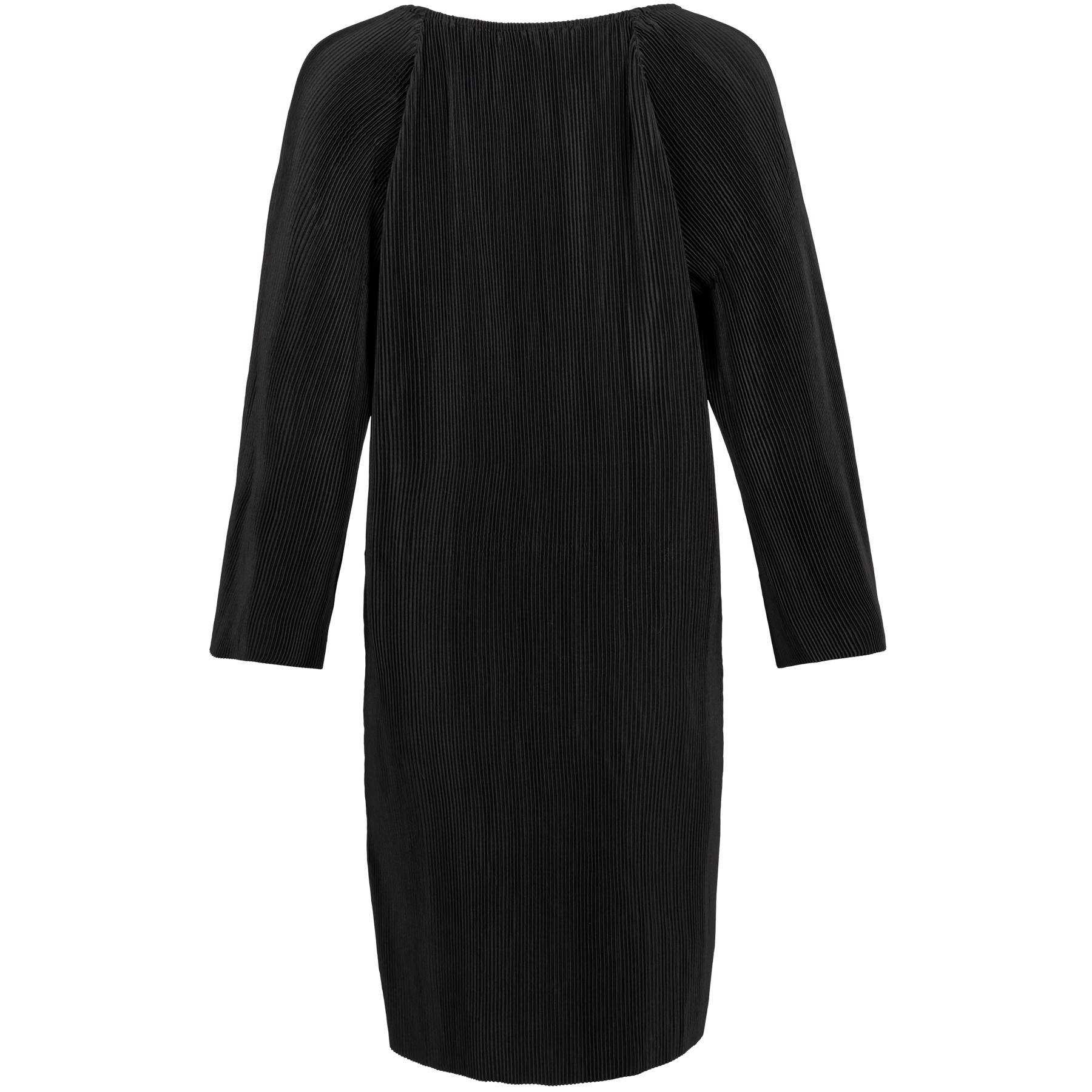 Vyanna - Black