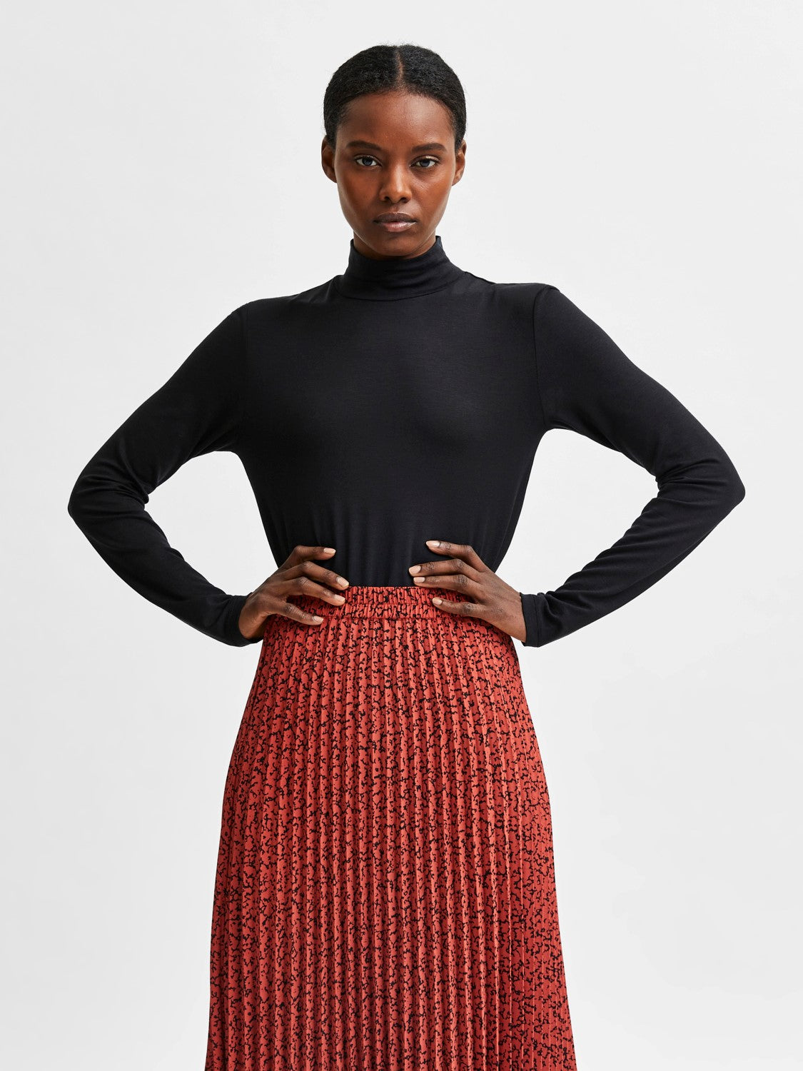Mandy LS High Neck - Black