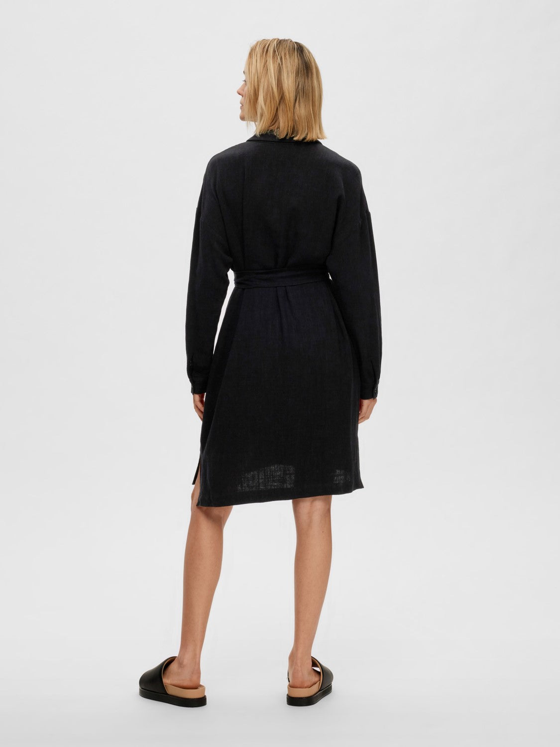 Viva-Tonia Long Linen Shirt - Black