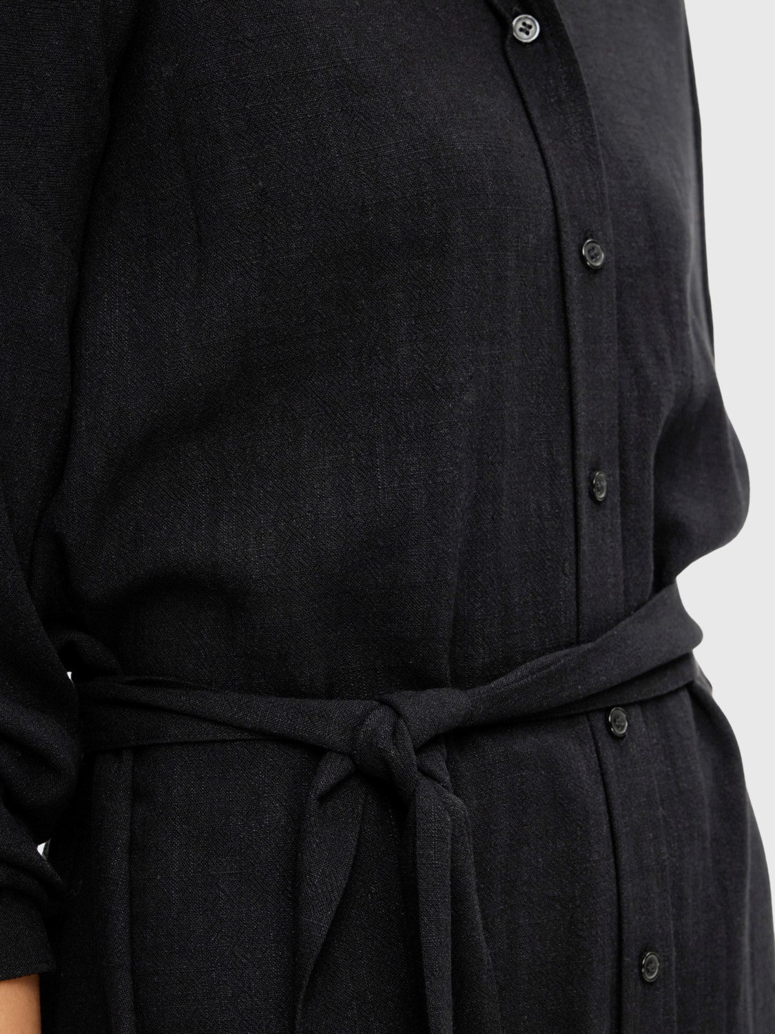 Viva-Tonia Long Linen Shirt - Black