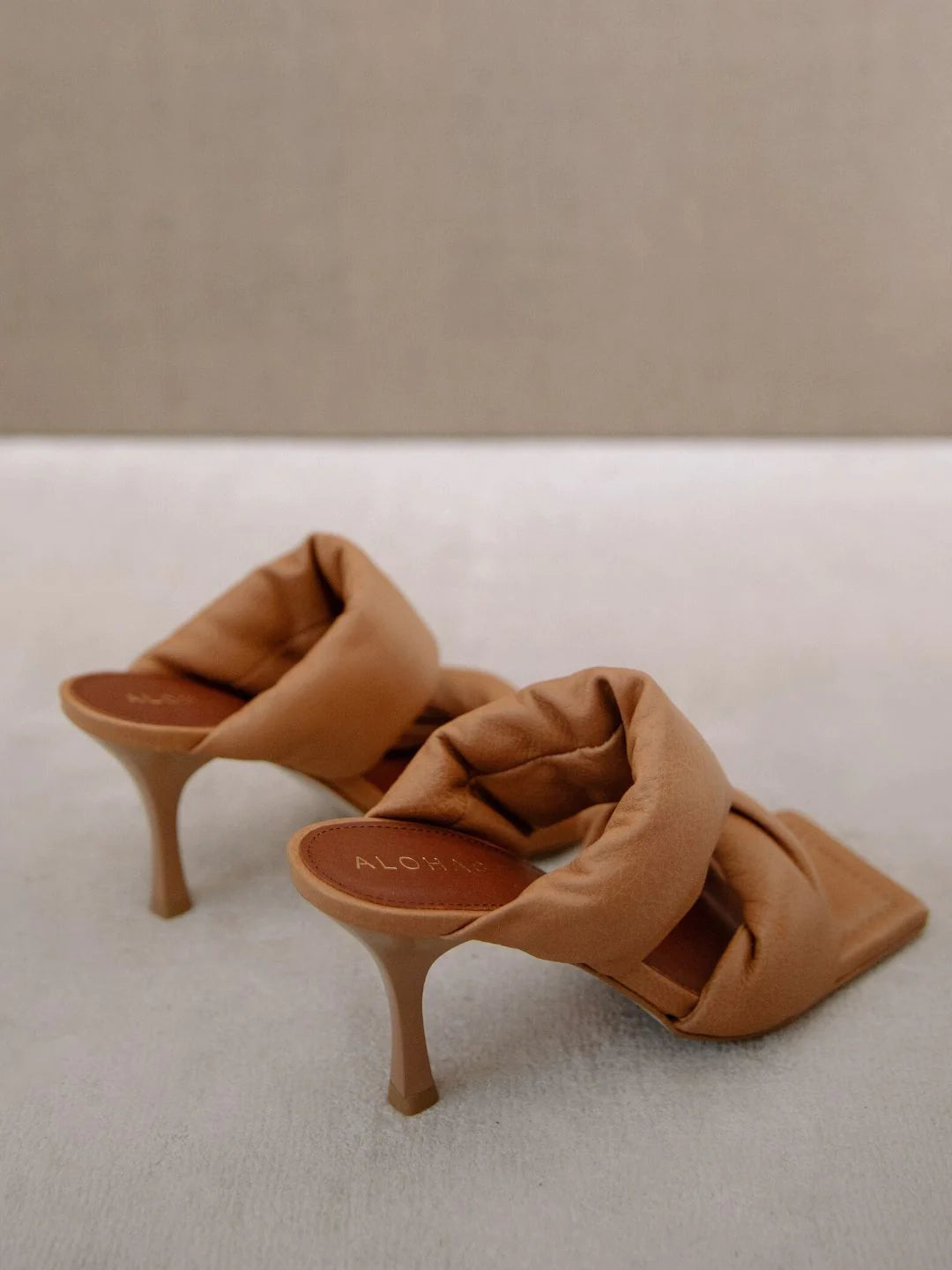 Twist Strap - Camel