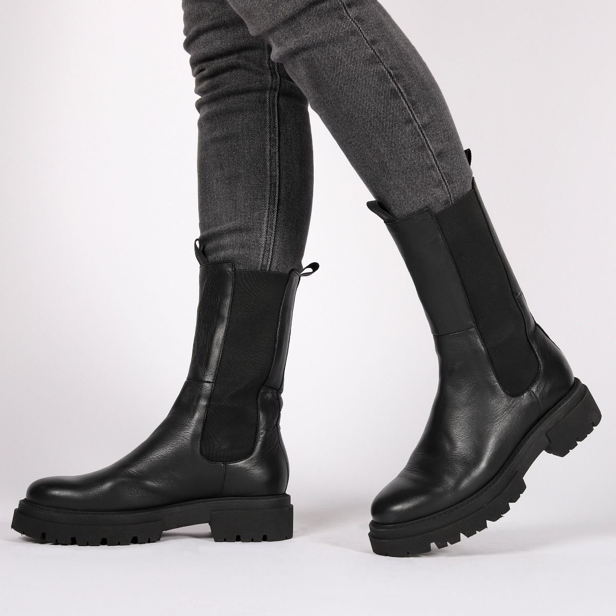 UL93 Smilla - Black