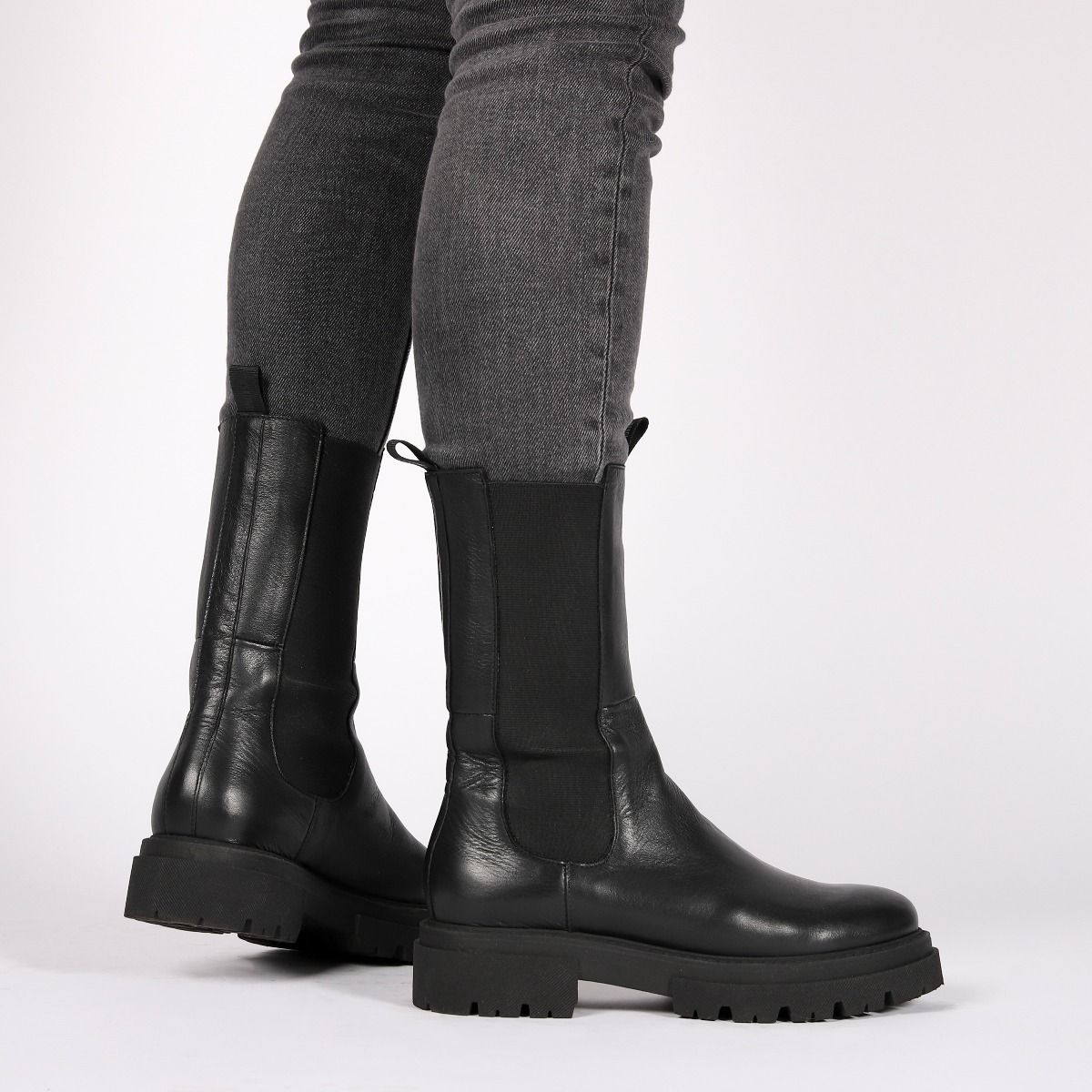 UL93 Smilla - Black