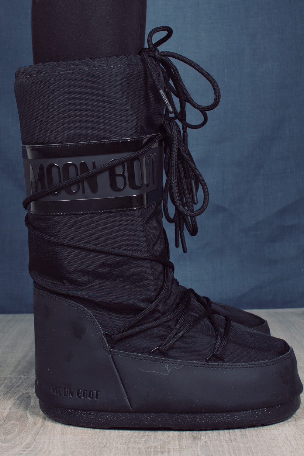 Moon Boot Classic Plus - Black - Moon Boot - Sko - VILLOID.no