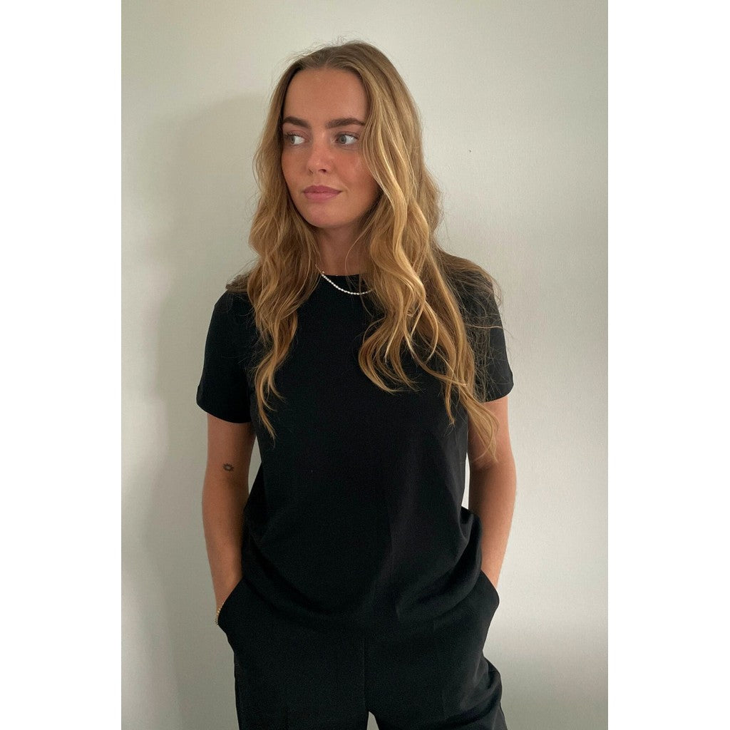Stabil Top S/S - Black