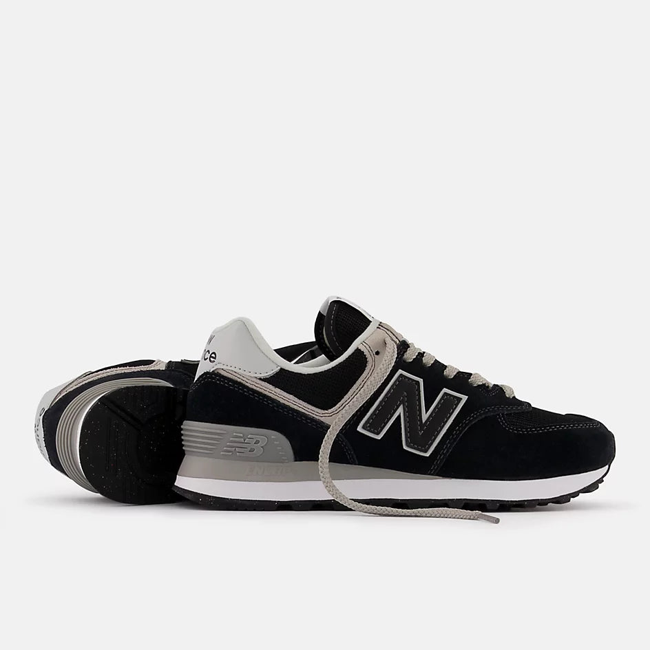 574 Core - Black with White WL574EVB