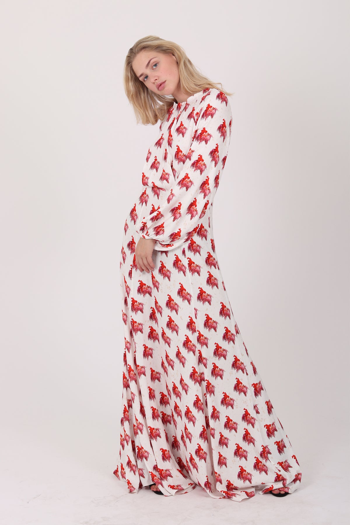 Ava Dress - Visteria White - VILLOID BY Pia Tjelta - Kjoler - VILLOID.no