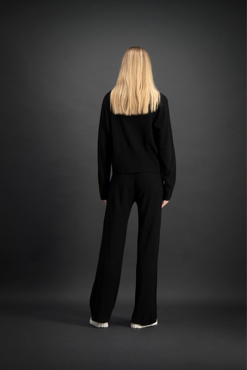 Svalbard - Black - Camilla Pihl - Bukser & Shorts - VILLOID.no